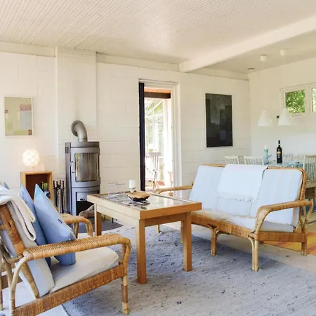 Two-bedroom Holiday In Vejby